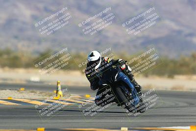 media/Jan-13-2024-SoCal Trackdays (Sat) [[9c032fe5aa]]/Turn 14 (10am)/